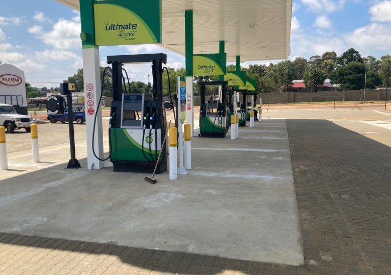 picture of petrol station